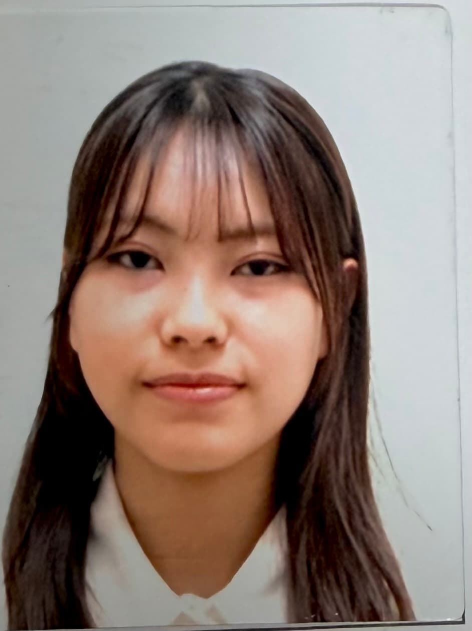 えみり先生